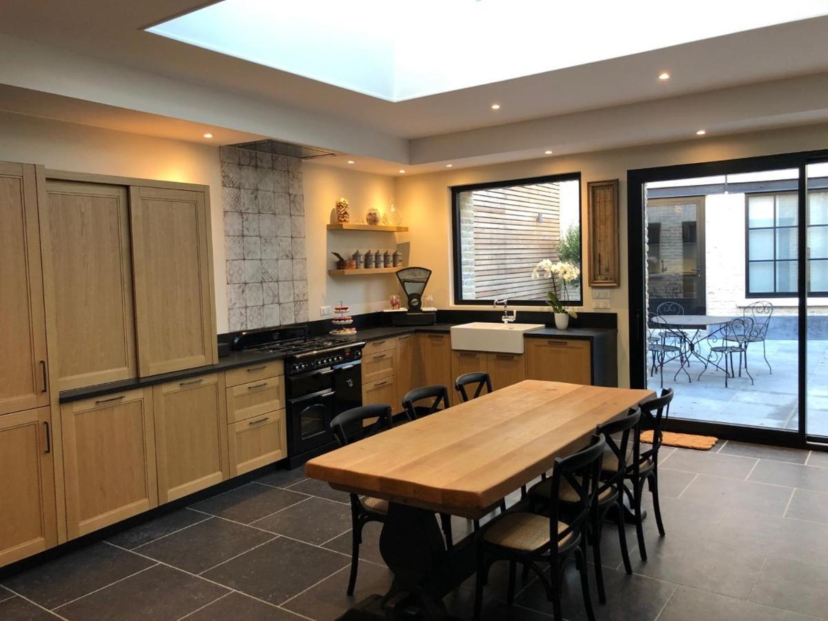 Les chambres Berguoises Chambre Rez-de-chaussée au coeur de Bergues Extérieur photo